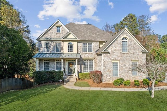 $849,900 | 4695 Prestbury Drive | Suwanee