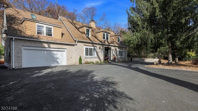 $949,900 | 89 East Drive | Watchung