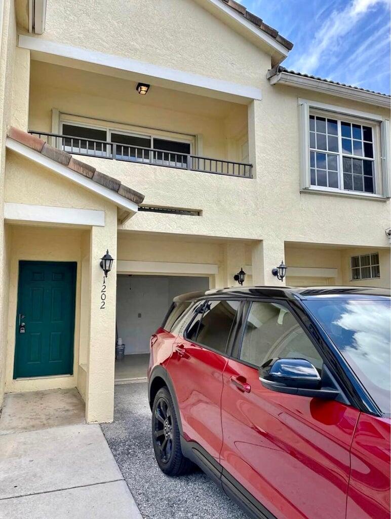 a car parked in front of a building