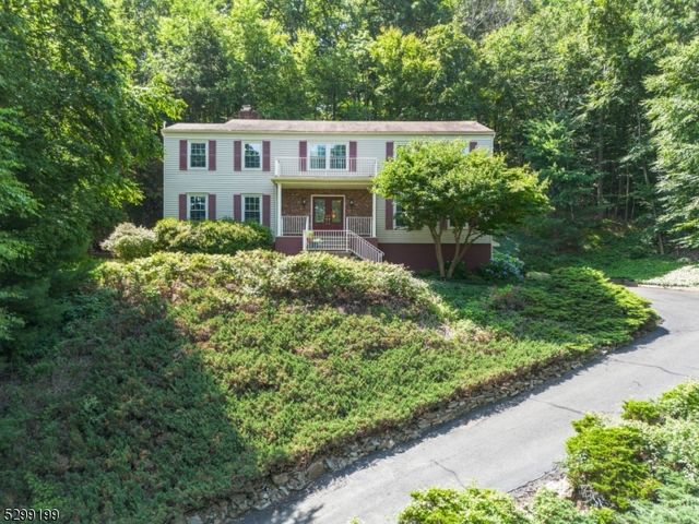 $749,888 | 39 Springhill Road | Randolph