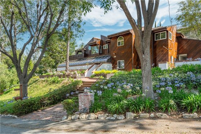 $2,690,000 | 26652 Westvale Road | South Bay