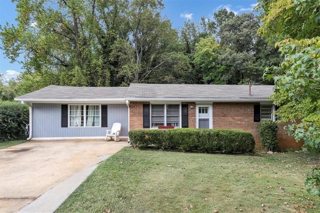 $269,900 | 3569 Briar Drive