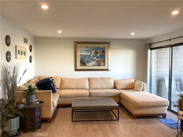 $535,000 | 2500 East Willow Street, Unit 106 | Signal Hill