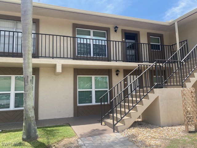 a view of entryway front door