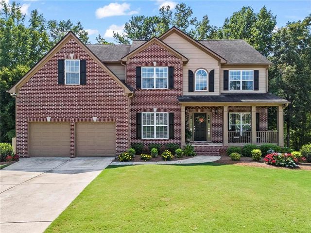 $695,750 | 340 Meadowcrest Circle | Forest Creek