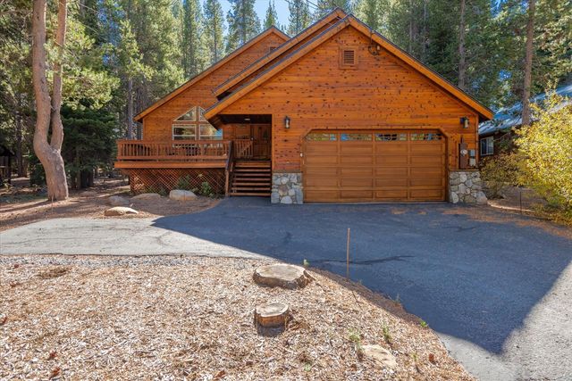 $1,099,999 | 14597 Davos Drive | Tahoe Donner