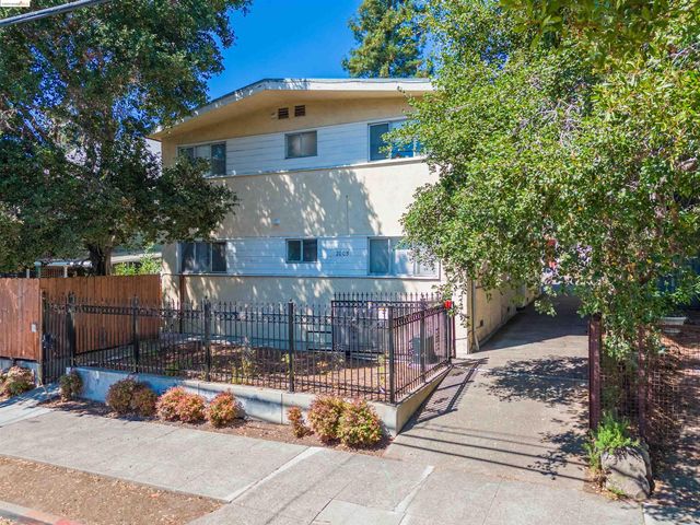 $2,380,000 | 2005 Berkeley Way | Downtown Berkeley