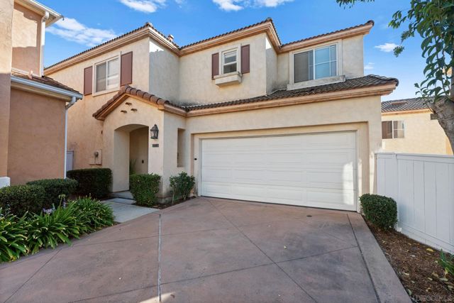 $839,900 | 1223 Calle Tesoro | Eastlake Greens