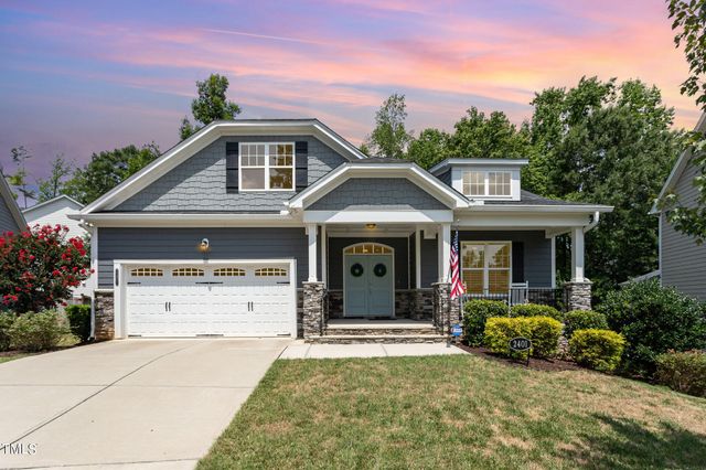 $696,000 | 2401 Clinedale Court | North Raleigh