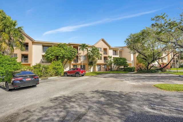 $207,000 | 10001 West Atlantic Boulevard, Unit 319 | Coral Springs