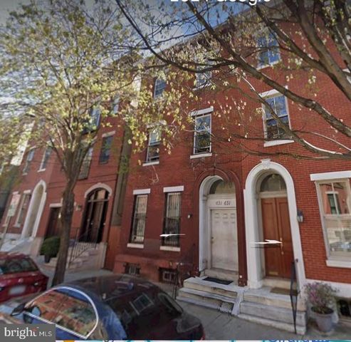 $2,500 | 631 North 16th Street, Unit 3 | Spring Garden