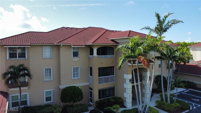 $219,900 | 1518 Southwest 50th Street, Unit 204 | Cape Coral