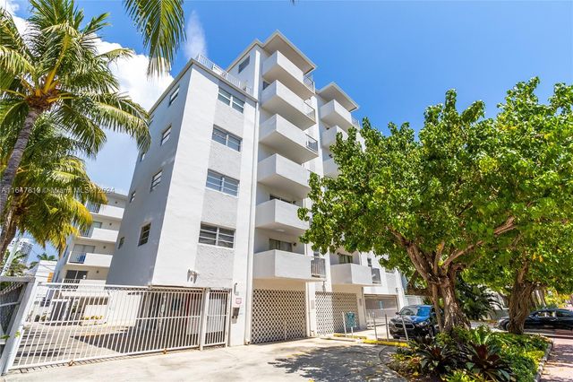 $420,000 | 240 Collins Avenue, Unit 2B | South of Fifth