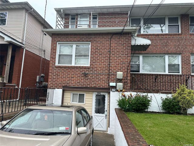 $999,000 | 137-24 228th Street | Laurelton