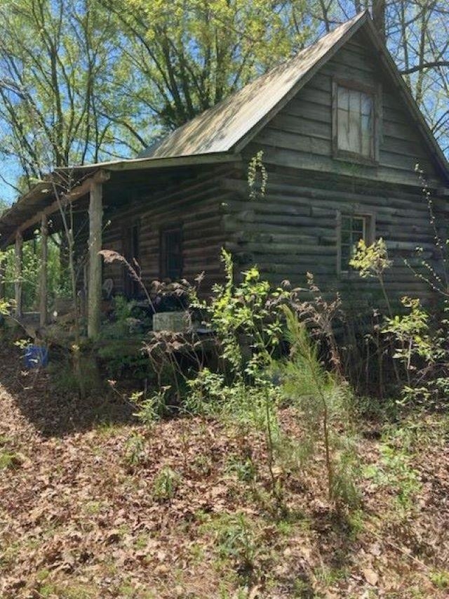 a backyard of a house