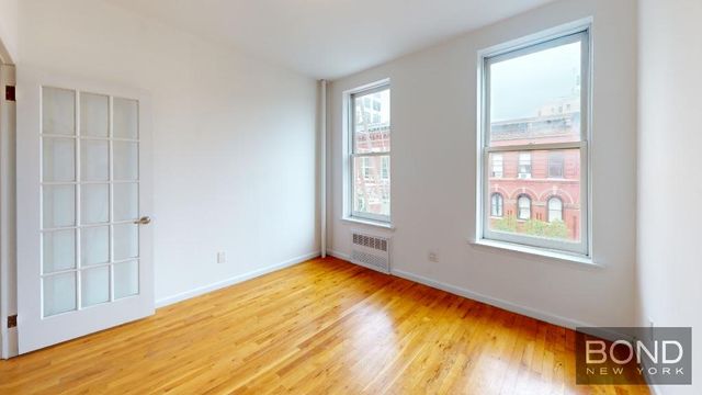 $4,900 | 26 King Street, Unit 18 | Hudson Square