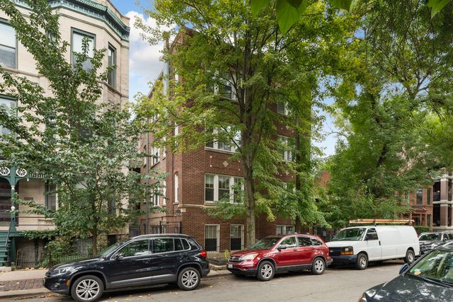 $474,900 | 1921 North Bissell Street, Unit B | Lincoln Park