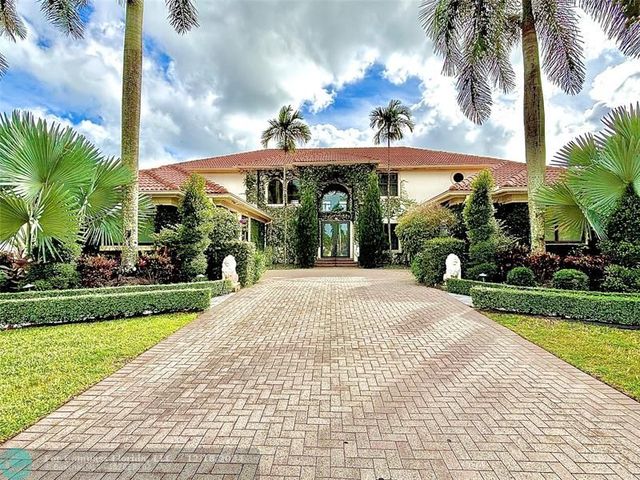 $1,750,000 | 21379 Rockledge Lane | Boca Falls