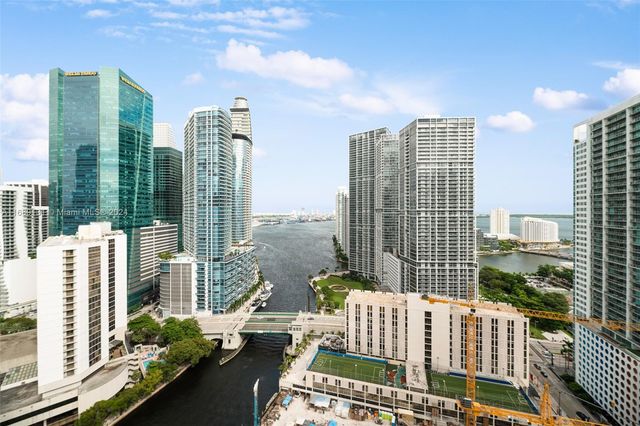 $3,900 | 31 Southeast 5th Street, Unit 3210 | Brickell