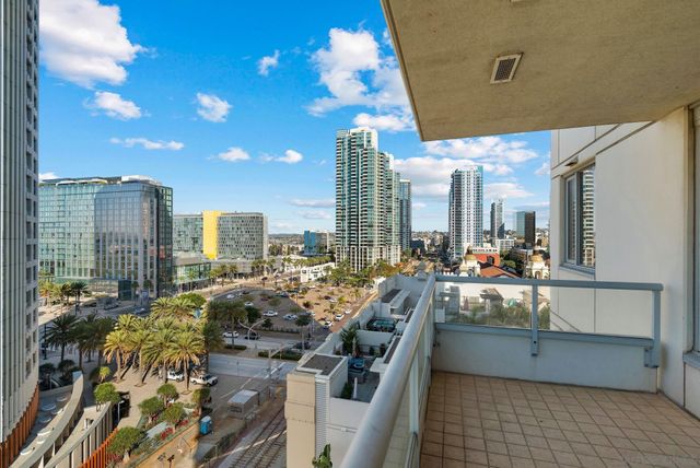 $785,000 | 700 West E Street, Unit 1002 | Marina