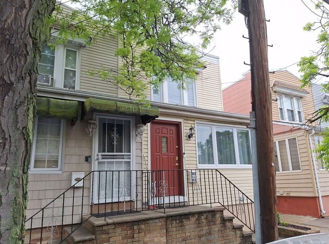 $839,900 | 62-33 59th Drive | Maspeth