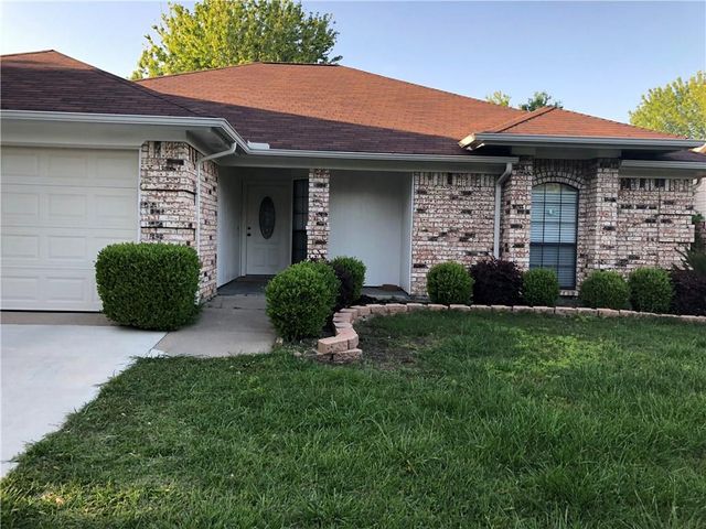 $1,850 | 823 Trevor Way | Southeast Arlington