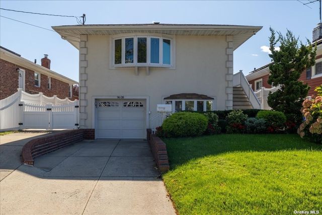 $969,000 | 96-08 161st Avenue | Old Howard Beach