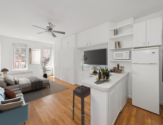 $339,925 | 238 East 84th Street, Unit 4B | Upper East Side