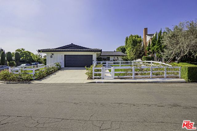 $1,899,000 | 4137 Punta Alta Drive | Baldwin Vista