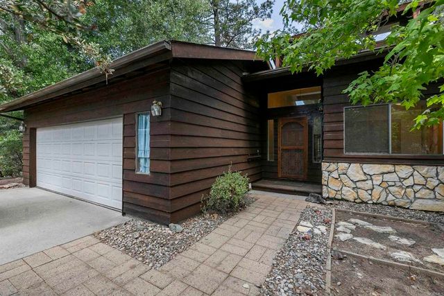 $929,000 | 28988 Sequoia Road | Pine Valley