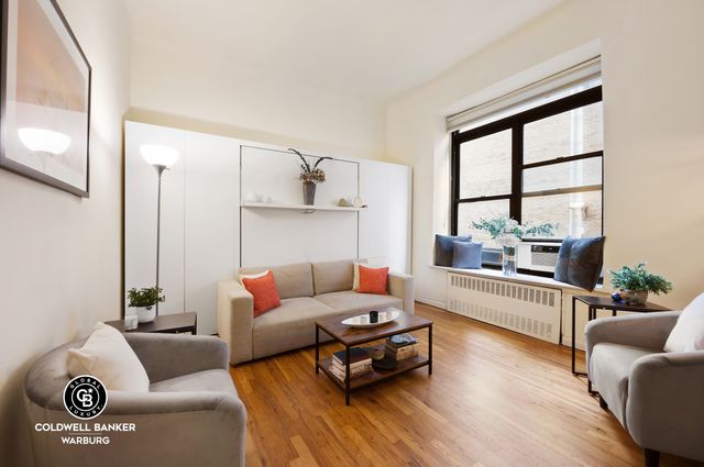 $549,000 | 51 West 81st Street, Unit 2E | Upper West Side