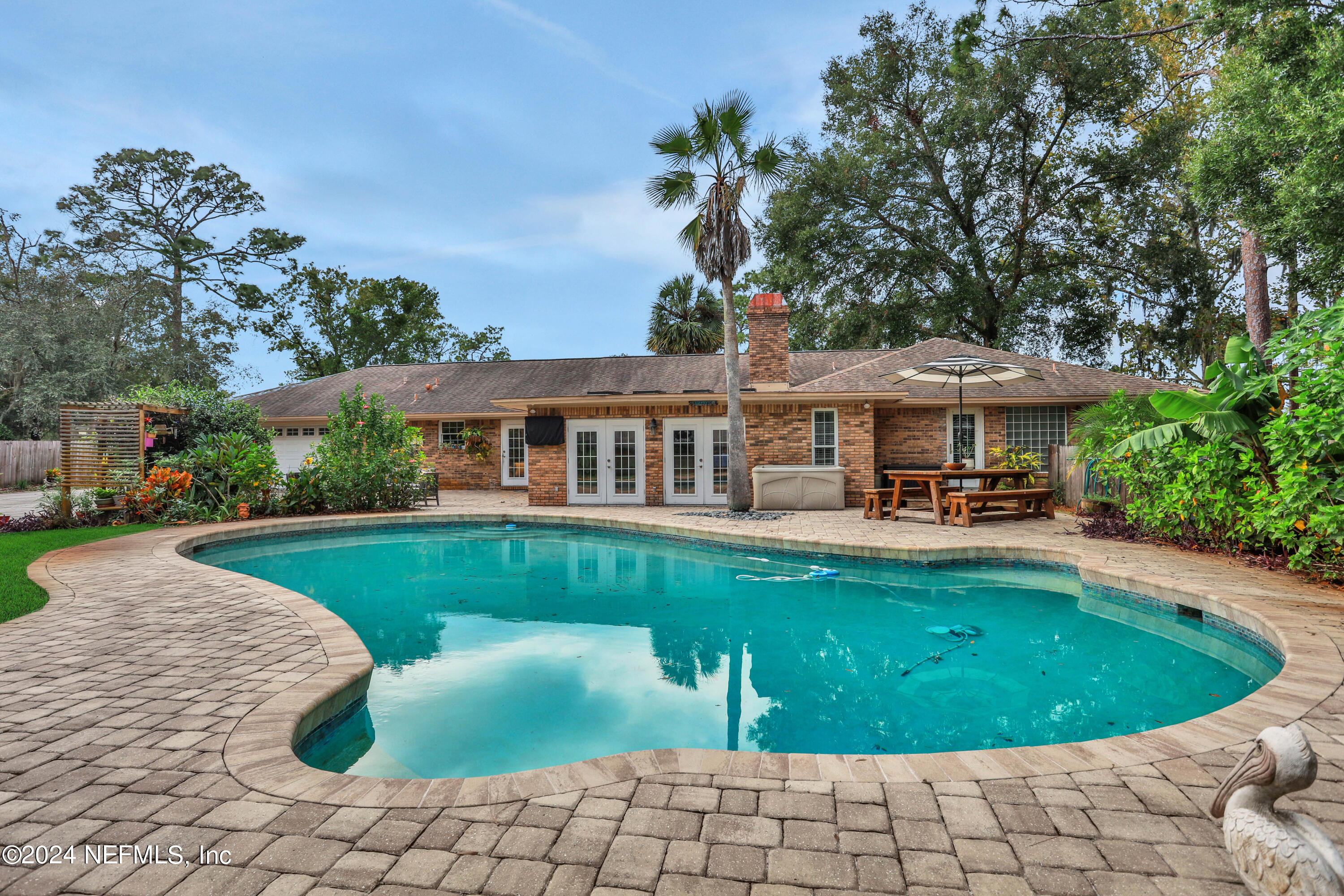 Pavered Lanai & Pool