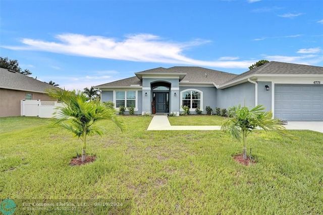 $530,000 | 6775 Northwest Abigail Avenue | St. Lucie North