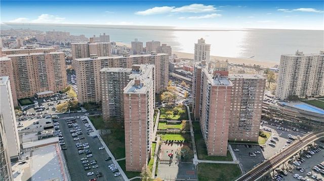 $559,000 | 2930 West 5th Street, Unit 23K | Coney Island