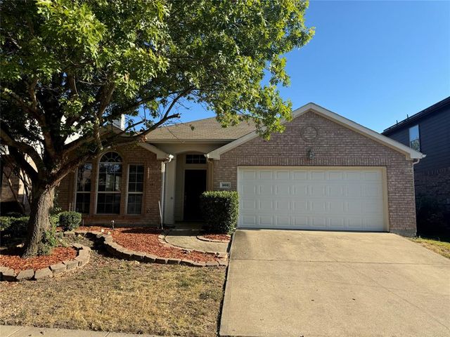 $289,900 | 369 Bayberry Drive | Woodcreek