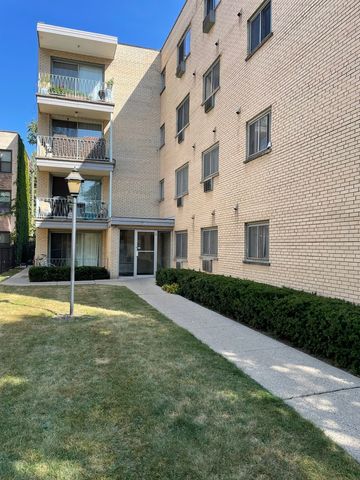 $219,000 | 1640 West Sherwin Avenue, Unit 1D | East Rogers Park