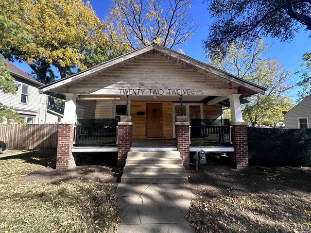 $90,000 | 2212 Southwest Clay Street | Quinton Heights