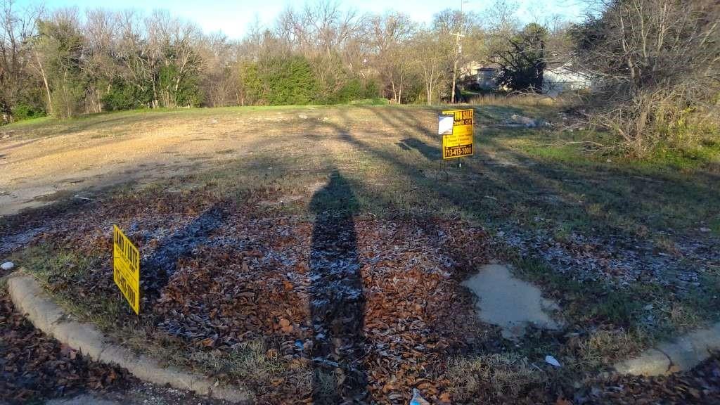 a view of a fire pit