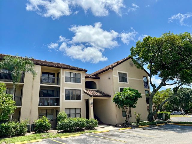 $1,990 | 4401 West McNab Road, Unit 11 | Palm Aire