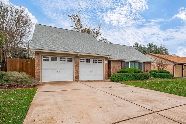 $2,200 | 214 Pecan Drive | League City