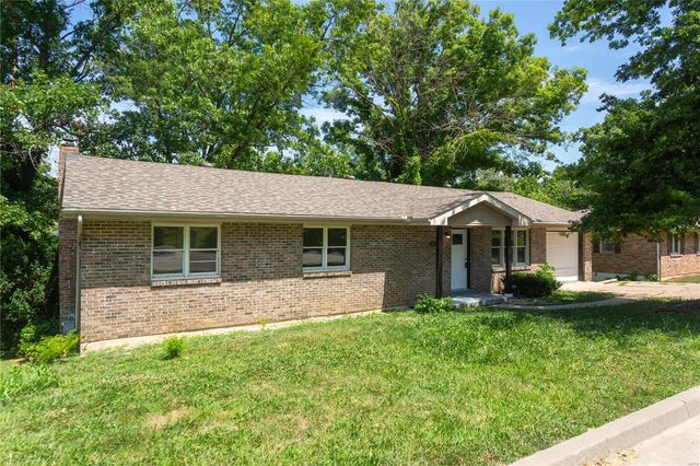 $219,900 | 314 Gateway Drive | Jefferson Township - Cole County