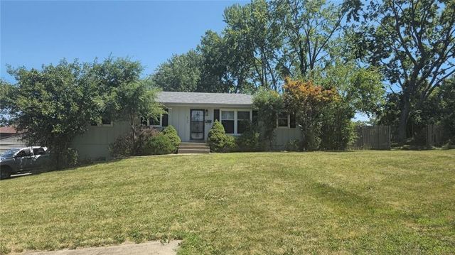 $310,000 | 2709 Northeast 63rd Street | Meadowbrook North