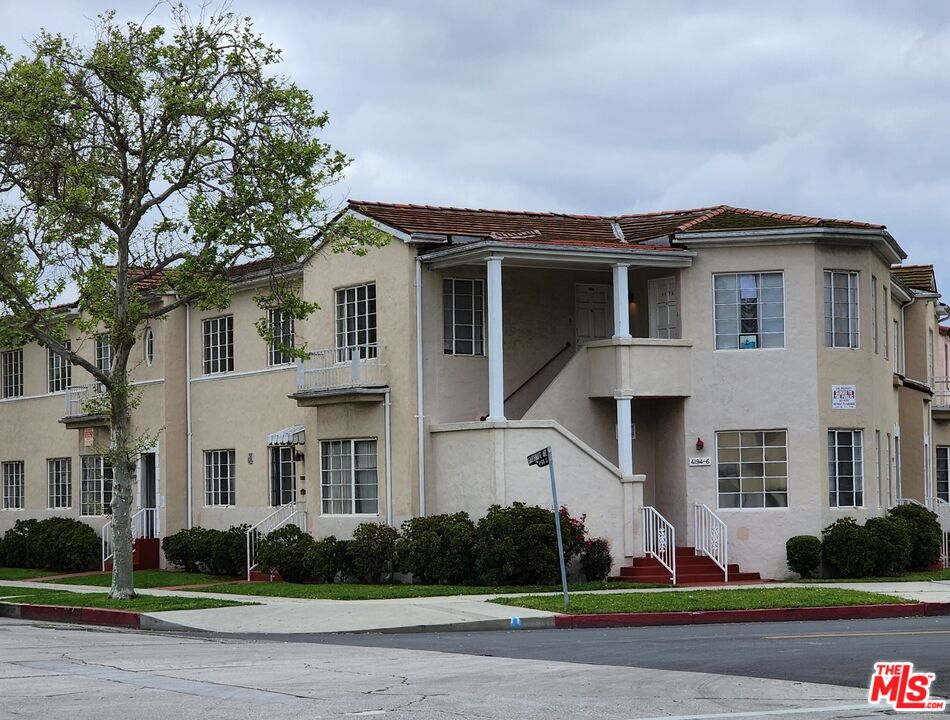 a front view of multiple houses