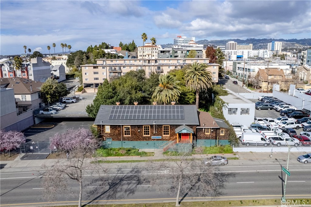 an aerial view of multiple house