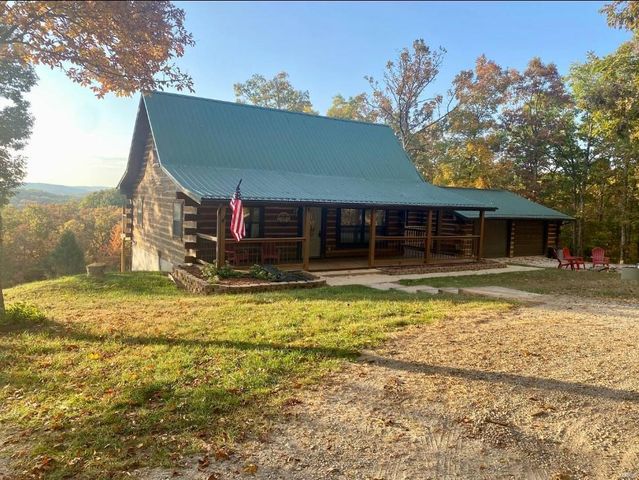 $430,000 | 301 Nixon School Road | Liberty Township - Crawford County