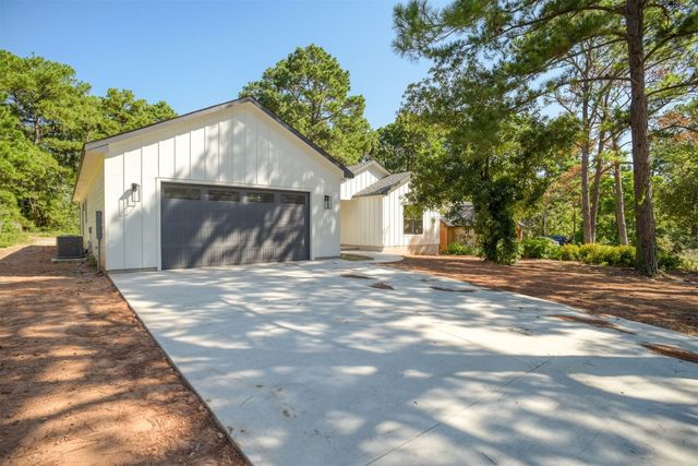 $575,000 | 257 Pine View Loop