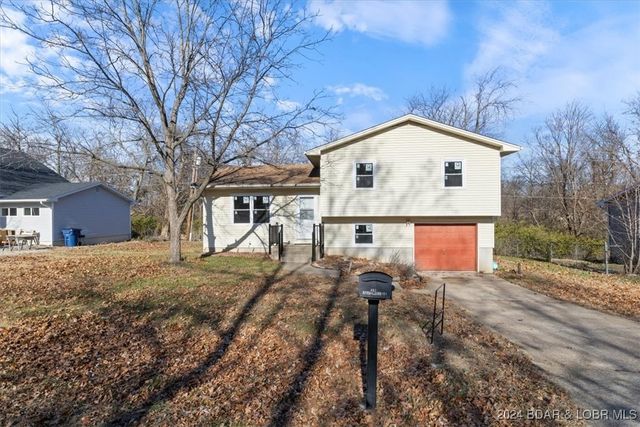 $192,500 | 803 West Rollotrend Lane | Eldon