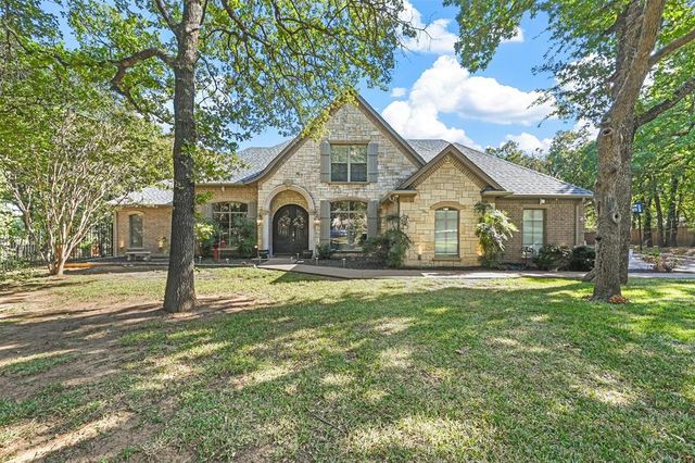 $650,000 | 127 Country Vista Circle | Burleson