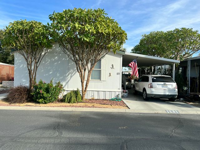 $104,900 | 51555 Monroe Street, Unit 101 | South Indio