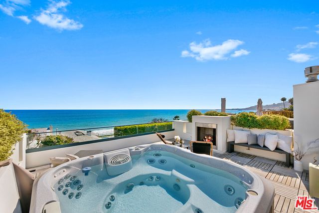 $3,850,000 | 22065 Pacific Coast Highway, Unit 2 | Eastern Malibu